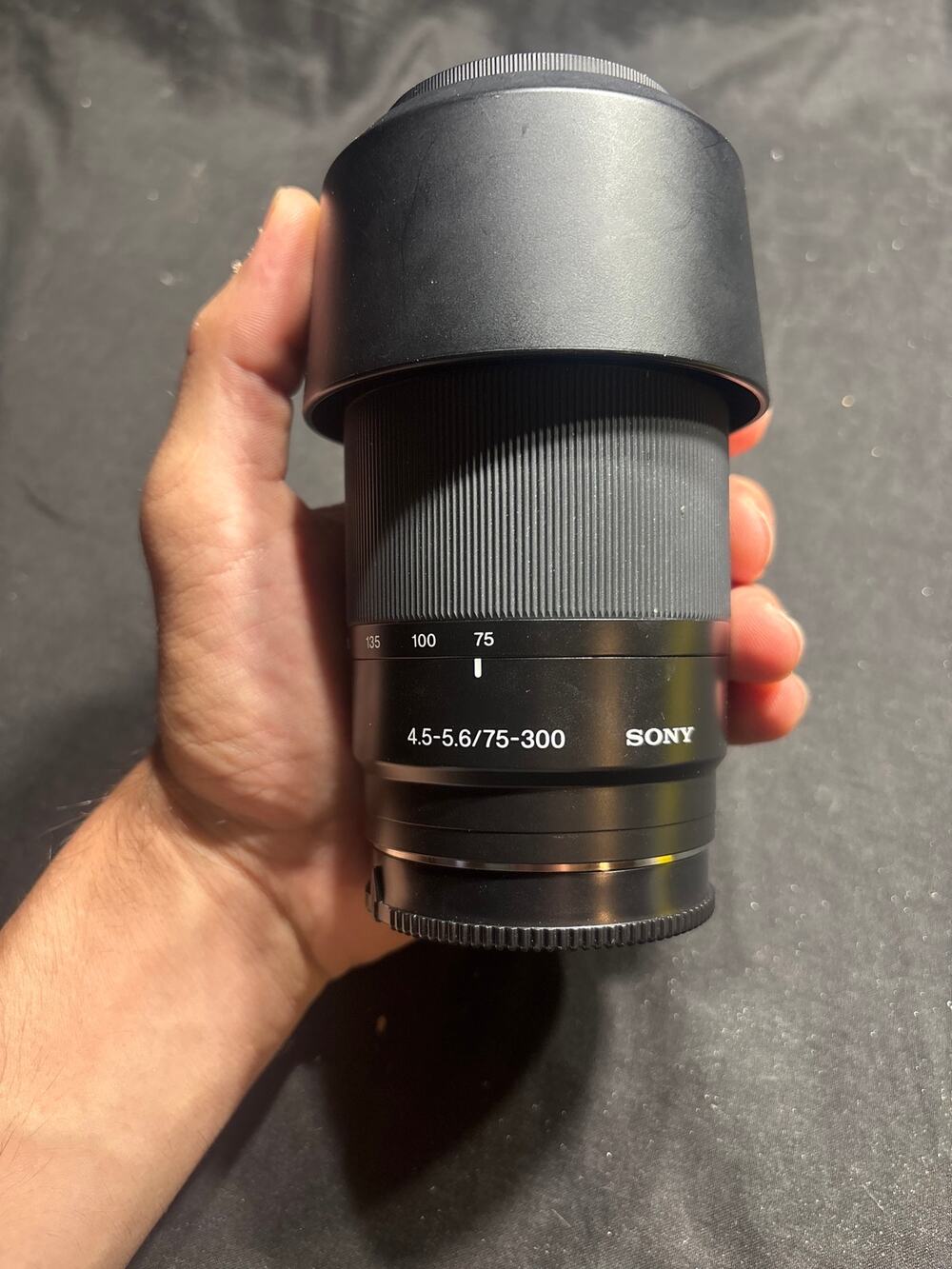Sony SAL75300 75-300mm f/4.5-5.6 Telephoto Zoom Lens A-Mount w/ SH0007 Hood